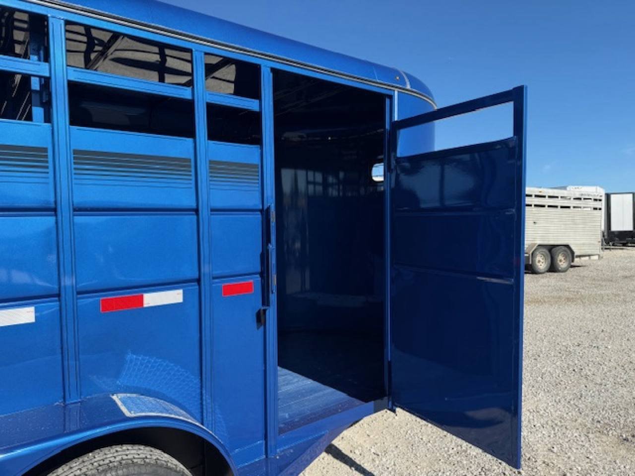 Livestock Trailer - Image 5